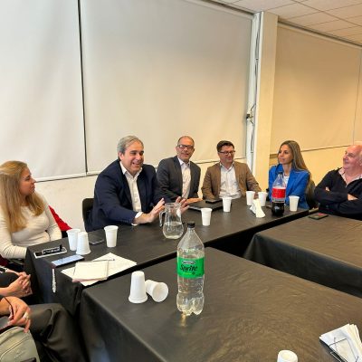 Comisión de Funcionarios y Funcionarias UMFLZ (5)