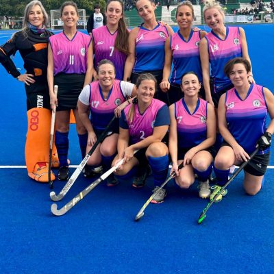 ¡Práctica en torneo de nuestro Hockey!
