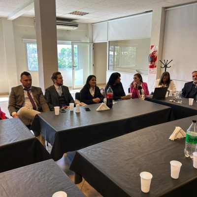 Reunión Mensual Comisión Funcionarios y Funcionarias (6) Reunión Mensual Comisión Funcionarios y Funcionarias (6)